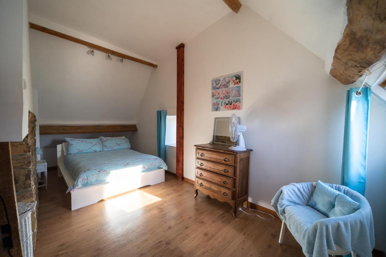 Maison La Touchardiere Barenton Eksteriør billede